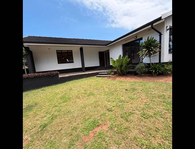 3 BEDROOM HOUSE FOR SALE IN ATHLONE PARK